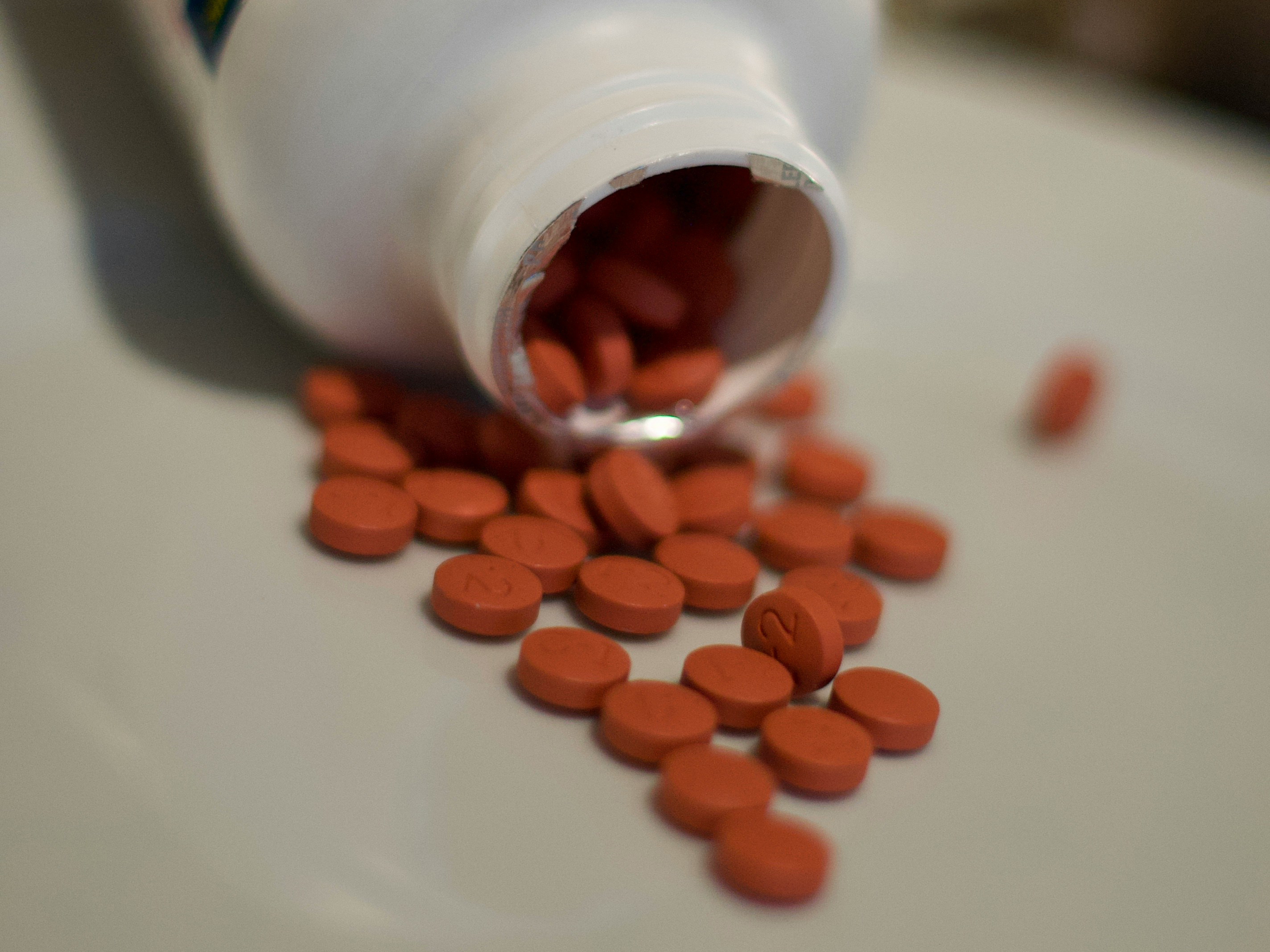Ibuprofrend (to be performed as late 70s rap song)*